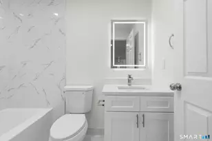 131 Columbia St, Bridgeport, CT 06604 - Photo 28