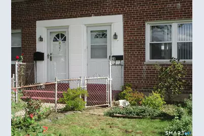 Court D 76 Success Avenue #28, Bridgeport, CT 06610 - Photo 8