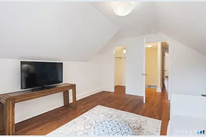 18 Koger Road, Trumbull, CT 06611 - Photo 16