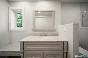 85 Heritage Vlg, Southbury, CT 06488 - Photo 20