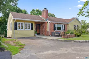 12 Rockland Pl, Greenwich, CT 06831 - Photo 2