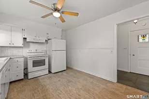 12 Rockland Pl, Greenwich, CT 06831 - Photo 8