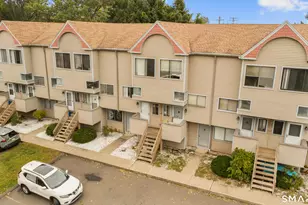 40 Crest St, West Haven, CT 06516 - Photo 4