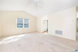 13 Oakview Pl, Vernon, CT 06066 - Photo 8