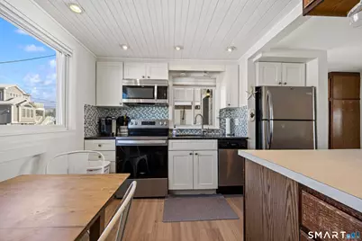 33 Beach Road West, Old Saybrook, CT 06475 - Photo 16