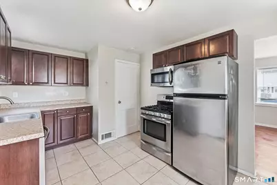 92 Seaman Circle, Manchester, CT 06040 - Photo 10