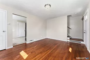 92 Seaman Cir, Manchester, CT 06040 - Photo 8