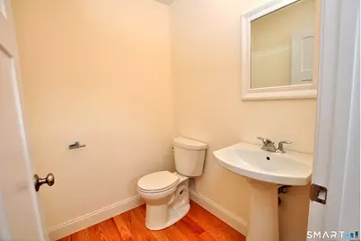707 Old Village Circle, Windsor, CT 06095 - Photo 18