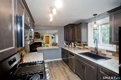 7 Marshall Drive, Enfield, CT 06082 - Photo 10