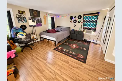 435 Myrtle Street, New Britain, CT 06053 - Photo 4