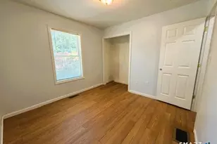 83 Essex Ave, Waterbury, CT 06704 - Photo 16