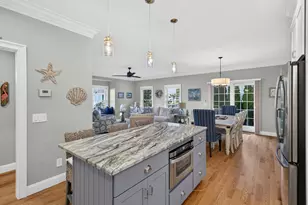 45 Hope St, East Lyme, CT 06357 - Photo 16