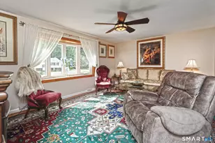 30 Lakeview Dr, Milford, CT 06460 - Photo 4