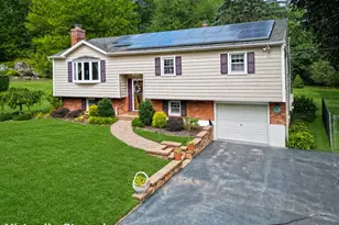 30 Lakeview Dr, Milford, CT 06460 - Photo 1