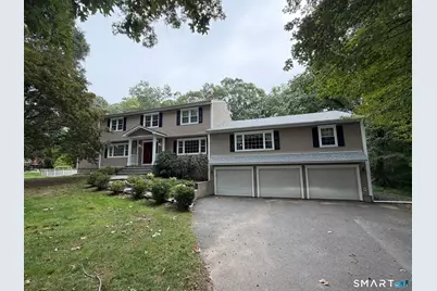 76 Bunker Hill Drive, Trumbull, CT 06611 - Photo 2
