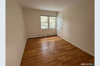 76 Bunker Hill Drive, Trumbull, CT 06611 - Photo 10