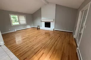 76 Bunker Hill Dr, Trumbull, CT 06611 - Photo 8