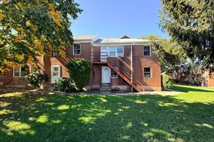 1076 E Main St, Stamford, CT 06902 - Photo 6
