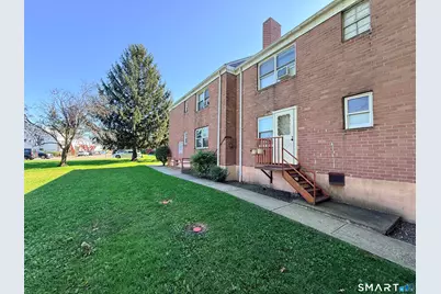 1076 East Main Street #1, Stamford, CT 06902 - Photo 4