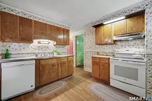 393 Center Rd, Easton, CT 06612 - Photo 10