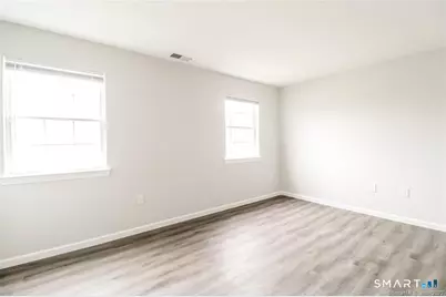 81-95 Park Avenue #201, Danbury, CT 06810 - Photo 18
