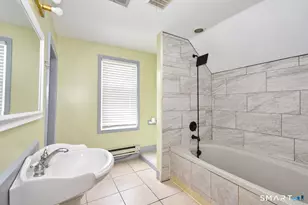 34 Washington Ave, Torrington, CT 06790 - Photo 22