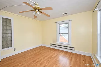 34 Washington Avenue, Torrington, CT 06790 - Photo 16