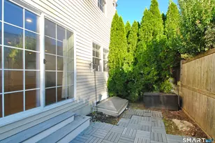 616 Hope St, Stamford, CT 06907 - Photo 26