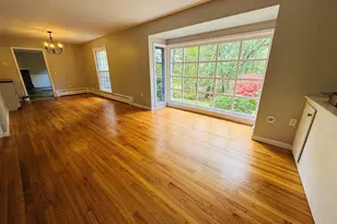 540 Squaw Rock Rd, Plainfield, CT 06354 - Photo 2