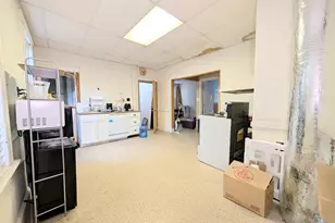1757 E Main St, Bridgeport, CT 06610 - Photo 10