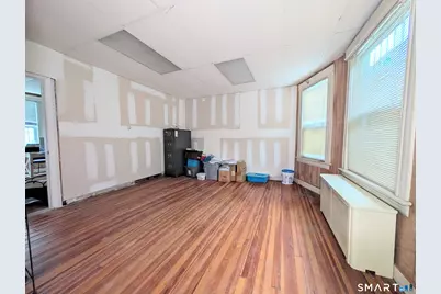1757 East Main Street, Bridgeport, CT 06610 - Photo 12