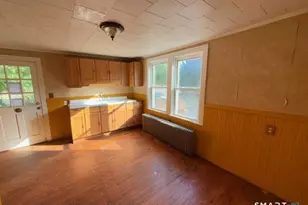 31 Depot Rd, Plainfield, CT 06239 - Photo 14