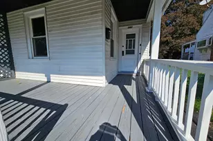 243 Oak St, Manchester, CT 06040 - Photo 4