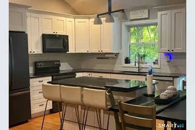 15 Stein Road, Ellington, CT 06029 - Photo 2