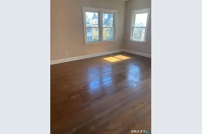 139 Sage Avenue #2ND FLOOR, Bridgeport, CT 06610 - Photo 2