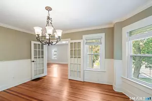 377 Park Rd, West Hartford, CT 06119 - Photo 12