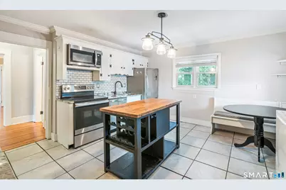 377 Park Road, West Hartford, CT 06119 - Photo 4