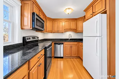 4 Anchor Street, Danbury, CT 06811 - Photo 6