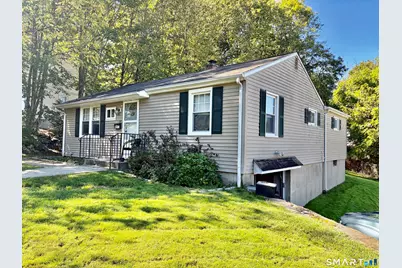 115 Dracut Avenue, Waterbury, CT 06704 - Photo 2