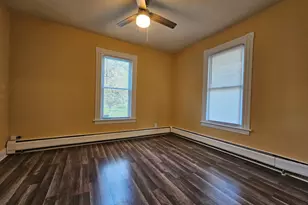28 Short St, New Britain, CT 06051 - Photo 8