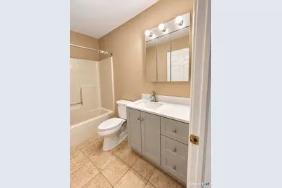 5 Rockland Road #B4, Norwalk, CT 06854 - Photo 4