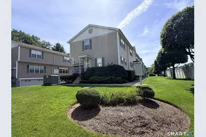 5 Rockland Road #B4, Norwalk, CT 06854 - Photo 1