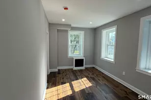 59 Rennell St, Bridgeport, CT 06604 - Photo 6
