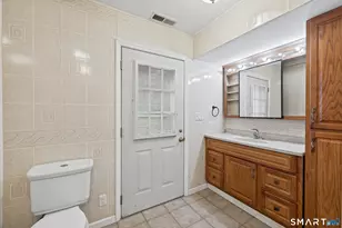6 Caye Rd, Danbury, CT 06811 - Photo 10