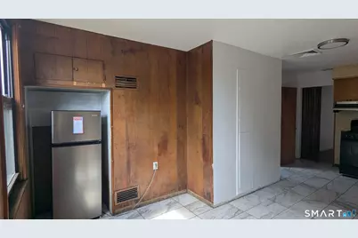 239 Forbes Avenue #3, New Haven, CT 06512 - Photo 2