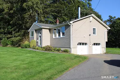 28 Surrey Drive, Norwalk, CT 06851 - Photo 2