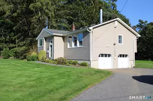 28 Surrey Dr, Norwalk, CT 06851 - Photo 2
