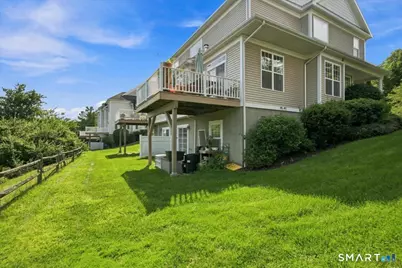 35 Maura Lane #35, Danbury, CT 06810 - Photo 2