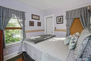 35 Forest St, Hamden, CT 06518 - Photo 12