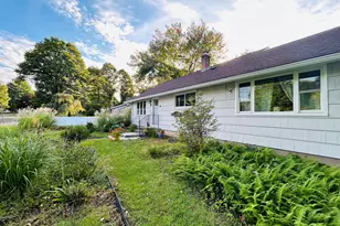 18 Russo Dr, Hamden, CT 06518 - Photo 14